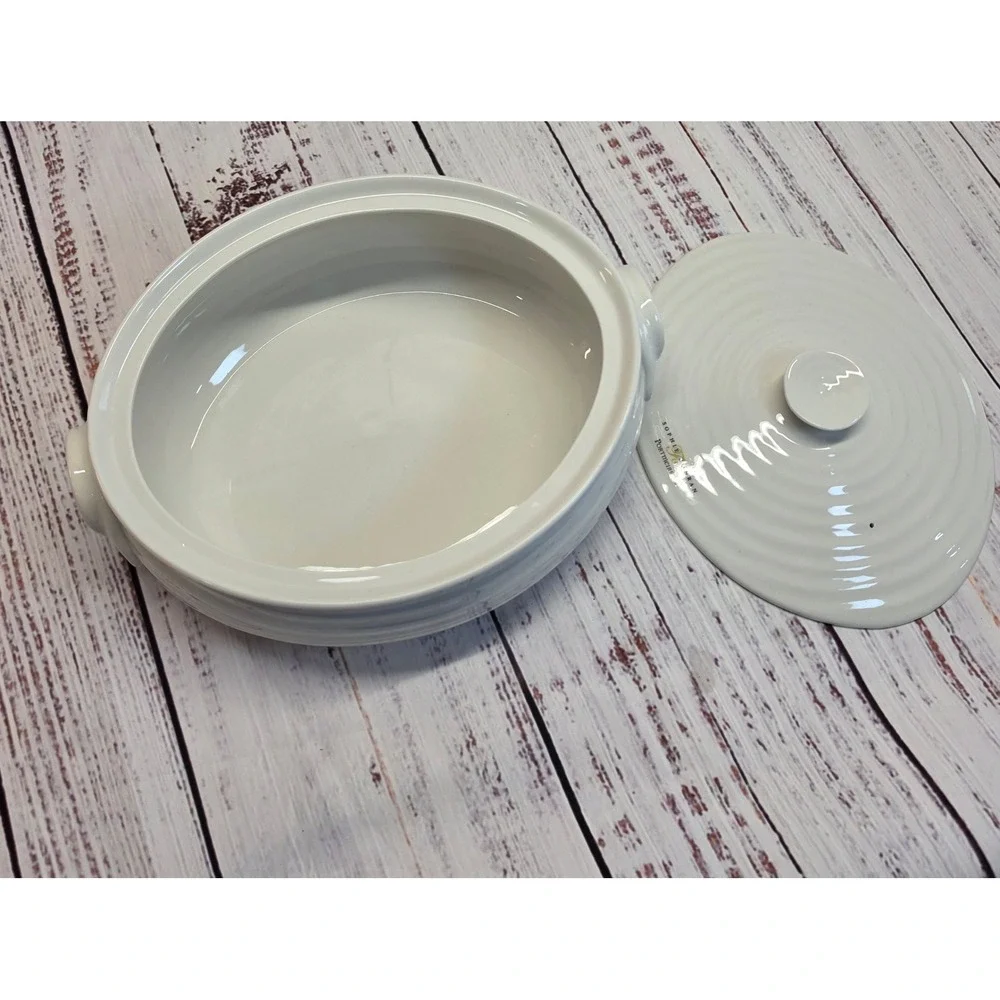 Sophie Conran Portmeirion Casserole Dish 8.5in White Excellent Rippled